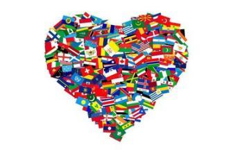 Idioma Education, heart made of world flags